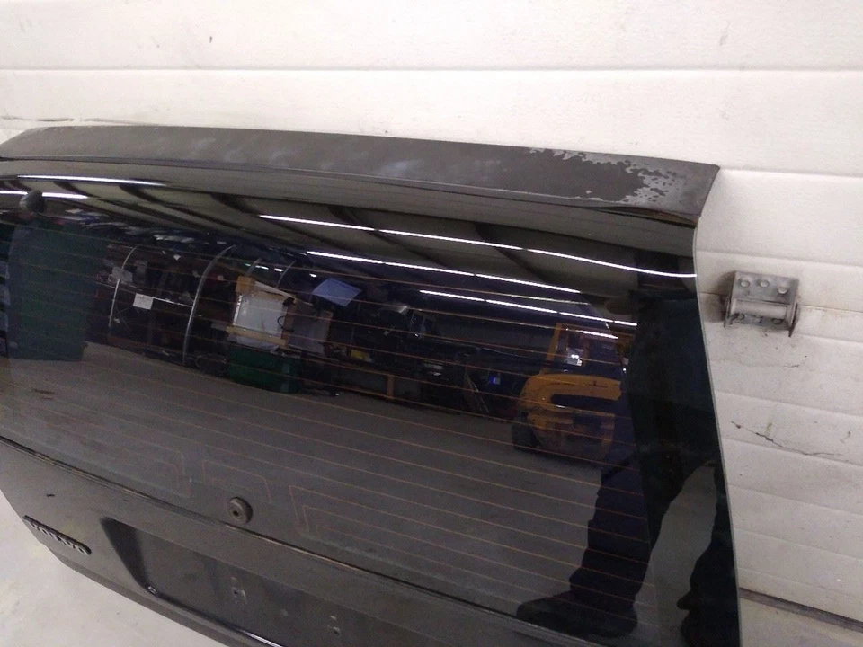 Volvo 850 Tailgate Liftgate Back Door Shell Panel With Glass Black 1993-1997 Foto 4 de 4