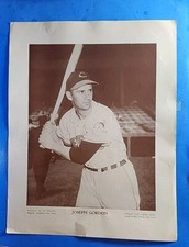1947 M114 BASEBALL MAGAZINE PREMIUM JOE GORDON HOF full size not trimmed