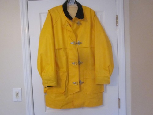 Charles River Heavy Duty Vinyl/Poly Raingear
