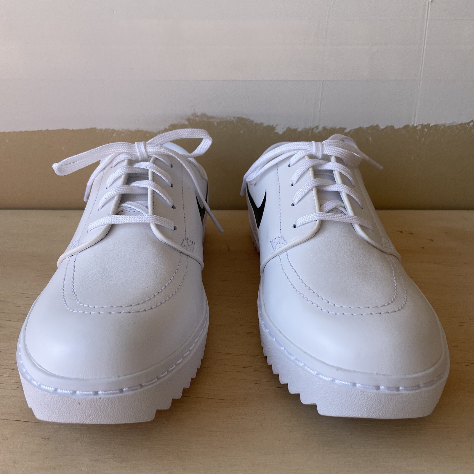 Nike Men’s SB Zoom Stefan Janoski G White Golf Shoe Comfort Sz 8.5