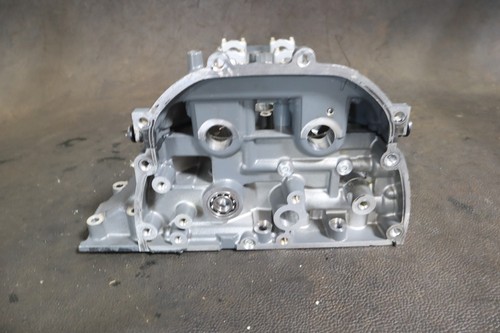 2011 SUZUKI DF175TX 175HP OUTBOARD ENGINE TOP END CYLINDER HEAD 11101-96J01 - Picture 3 of 11