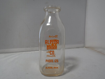 PM2 VTG One Quart Pyro Milk Bottle Alpena Dairy Co ALPENA MICHIGAN MICH MI