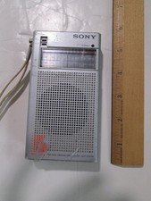 SONY ICF-210W PORTABLE RADIO