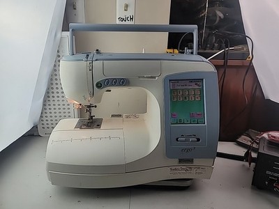 Kenmore Elite Ergo3 Embroidery Sewing Machine. Tested Read Description 