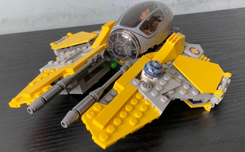 (No Anakin fig Hair) LEGO Star Wars 75281 Anakin’s Jedi Interceptor 95% Complete