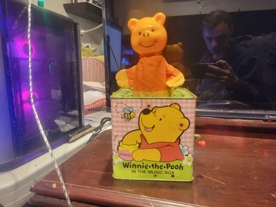 Disney Winnie the Pooh & Friends Jack-in-the-Box Music Toy 1977