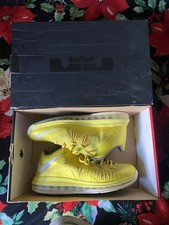 Newest LeBron 11 Dunkman Continues Popular Colorway 17