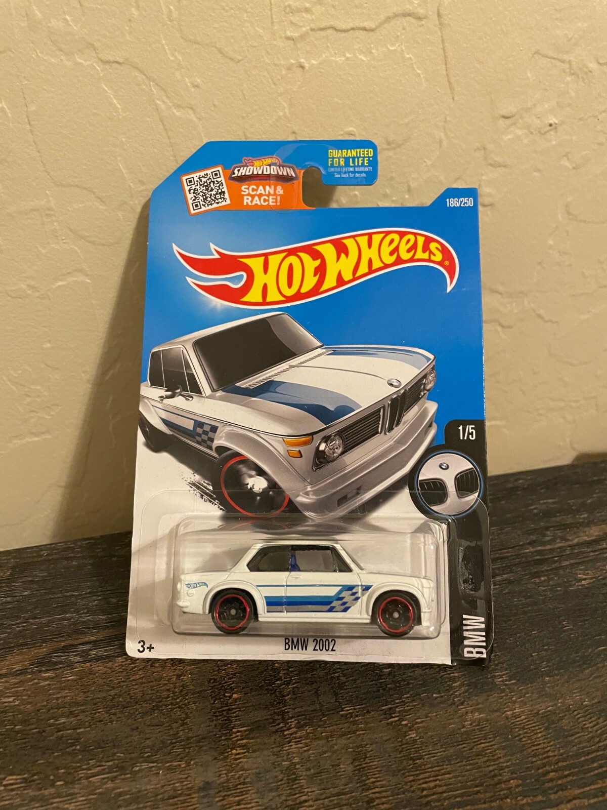 Hot wheels bmw 2002
