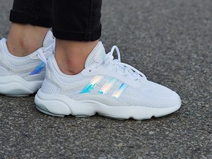 Adidas Haiwee J EF5778 Junior/Women's Sneakers | eBay