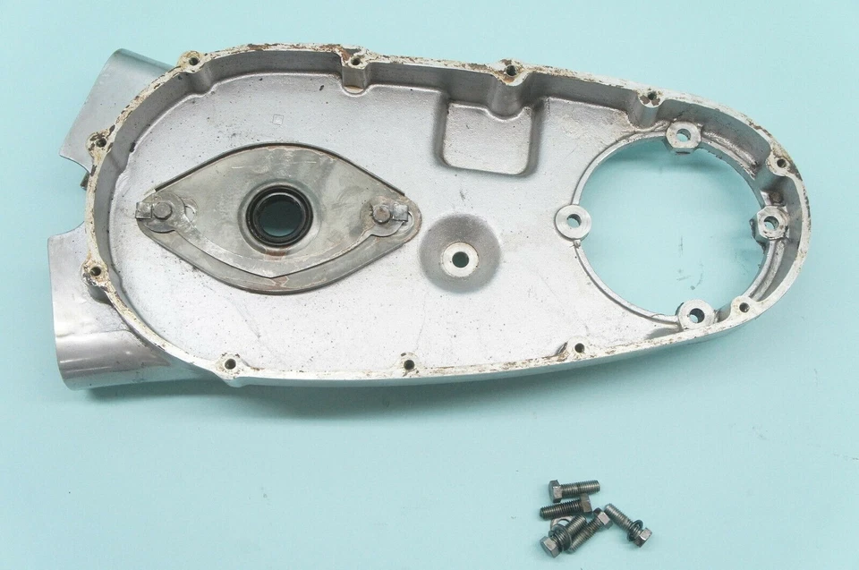 Kawasaki W2SS 1968 W2 SS Commander W1SS W2TT 650cc 650 cubierta primaria interior Foto 2 de 3