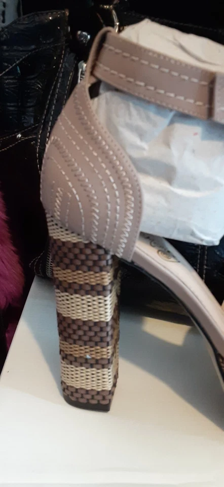 SANDALIAS PLATAFORMA NAUGHTY MONKEY BEIGE MARRÓN CORREA TOBILLO 8 M Foto 2 de 4