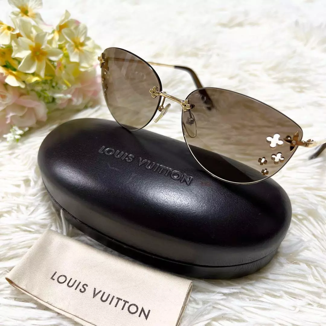 Louis Vuitton sunglasses desmayo cat eye monogram Eyewear accessory Z0051U