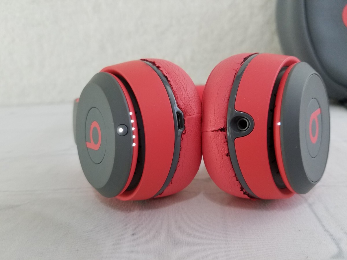Beats by Dr. Dre Solo 2 Wireless Headband Wireless Beats by Dr. Dre Solo 2 Wireless Headband Wireless