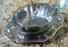 Vtg Lifestyle Italy Gravy Boat with Attached Underplate 18/10 Stainless Steel