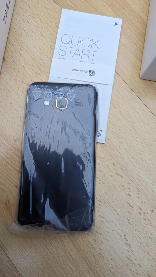 New Black 8GB SAMSUNG Galaxy J3 6 Smart Phone Mobile Phone Vodafone - Image 4 of 4