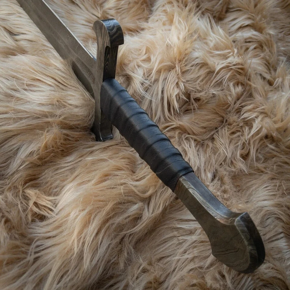 Hand Forged Damascus Steel Viking Sword Sharp Battle Ready Medieval Swords Gift - Image 4 of 4
