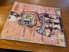 Play The Art of Visual Journals Issue 1