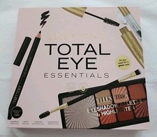 Ellen Tracy TOTAL EYE ESSENTIALS SET - Brow Gel/Mascara/Eyeliner/9 Color Palette