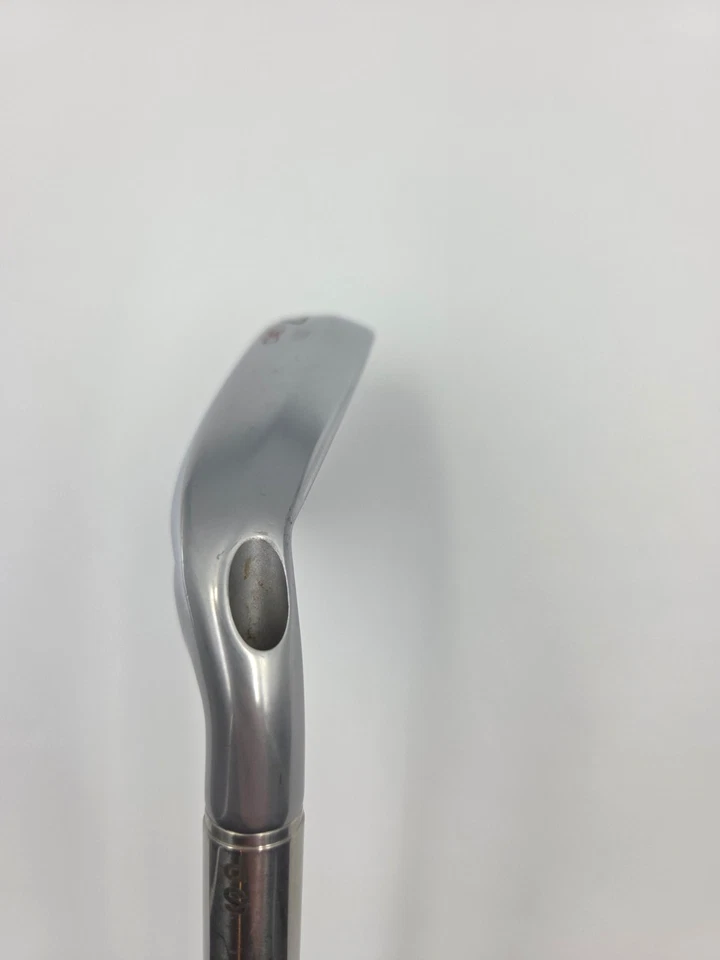 Ex Demo Cleveland Launcher UHX 7 Iron, Regular Flex Steel Shaft - Image 2 of 4