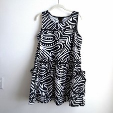 Nooworks Naomi Dress Size Medium Cotton Pop Art to Wear Mini Black White