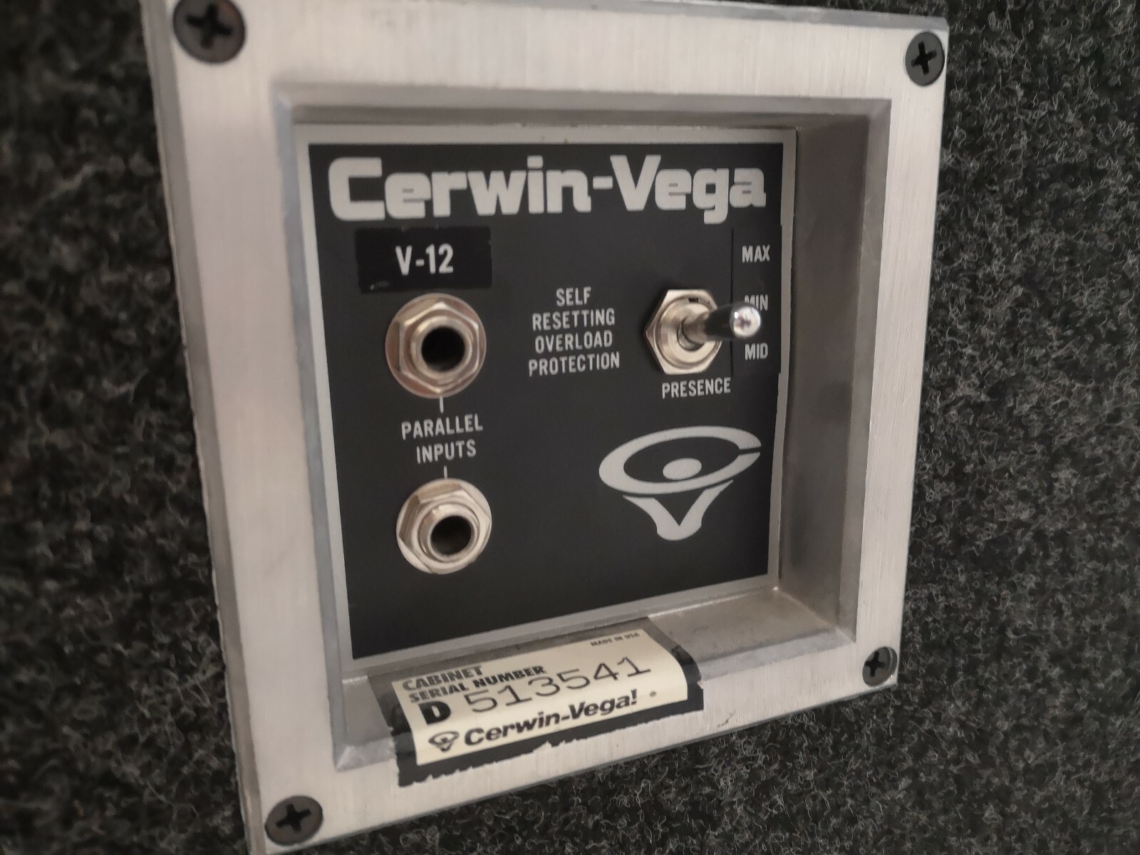 cerwin vega v12