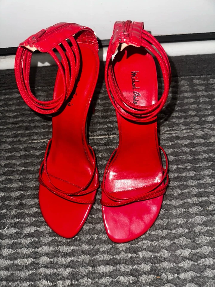 MICHAEL ANTONIO RED PAT strappy heels 8.5 GUC some cracking in leather see pics - Image 2 of 4