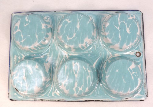 Primitive Enamelware Aqua Green & White Swirl 6-Cup Muffin Pan Cobalt Blue Trim - Picture 6 of 9