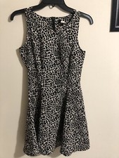divided dress size 4