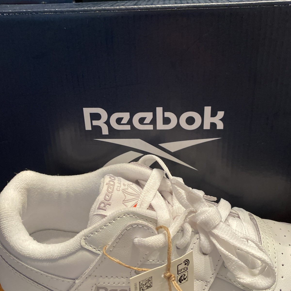 Reebok Workout Plus Mens Size 4.5 Athletic Shoes Sneakers CN2126