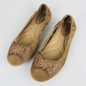 earth shoes ballet flats