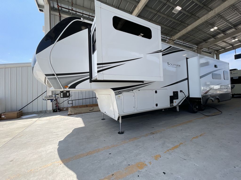 2025 Grand Design Solitude 370DV