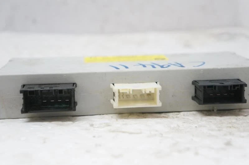 BMW 750i xDrive 2010-2015 Bosch módulo de control de elevación de tapa de maletero 61357258363 Foto 2 de 4