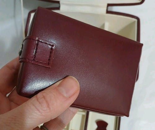 Wolf Designs Burgandy Travel Jewelry Box - Picture 9 of 11