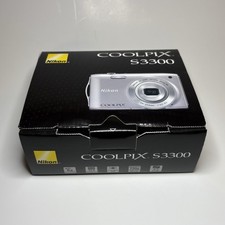 Nikon COOLPIX S3300 Digital Camera 16MP 6x Optical Zoom Silver Accessories