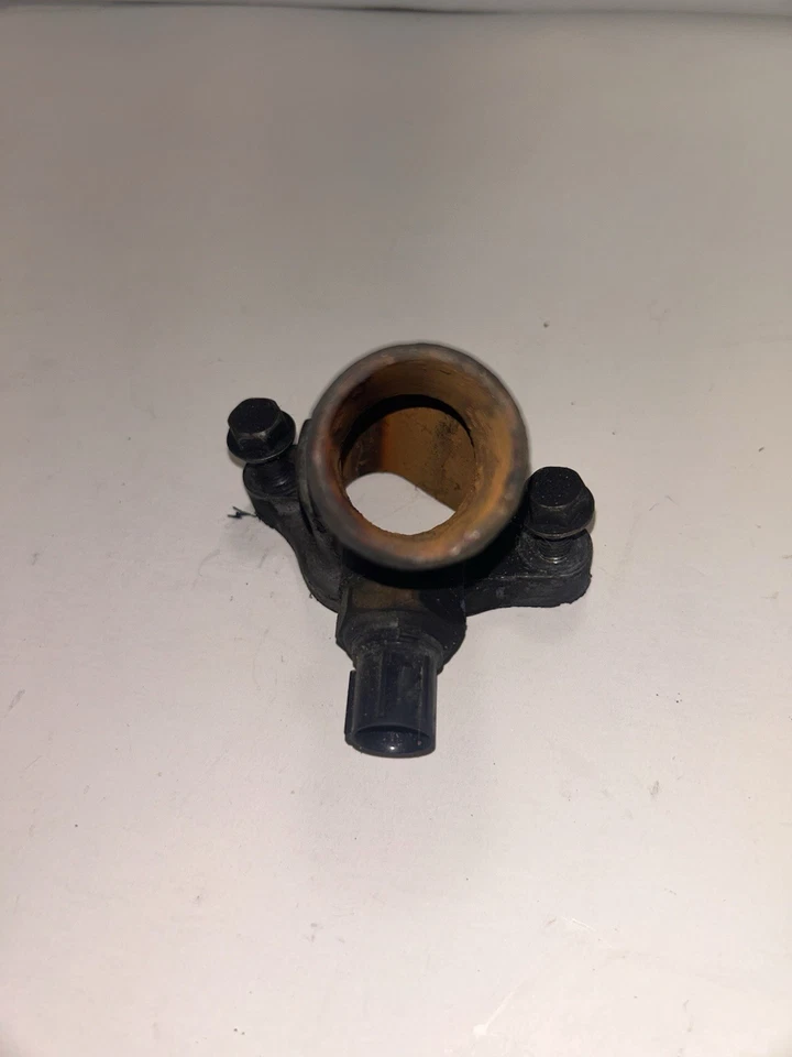 OEM Water Intake Or Outlet for 1994 Honda Accord V6 Engine 4 Cylinder - Image 2 of 4