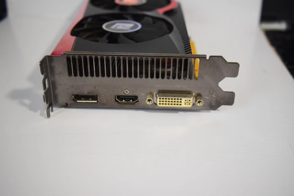 Barely Used PowerColor TurboDuo R9 270 2GB GDDR5 Graphic Card HDMI DVI DP Tested - Image 3 of 4