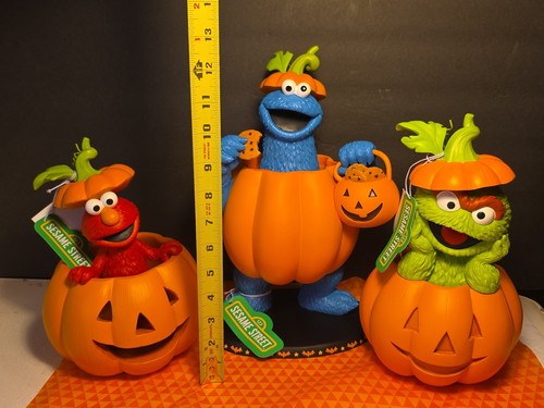 Sesame Street Halloween Pumpkin Cookie Monster Elmo & Oscar Figurine Set - Picture 8 of 12