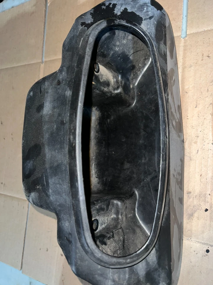 2000 Polaris Magnum 325 Rear Storage Compartment Tool Box Trunk OEM 5431786 - Image 2 of 3