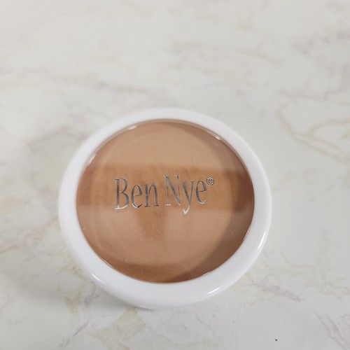 Base Crema Ben Nye BEK-3 Beige Natural 0.5oz / 14g - Nueva, Sin caja al por menor