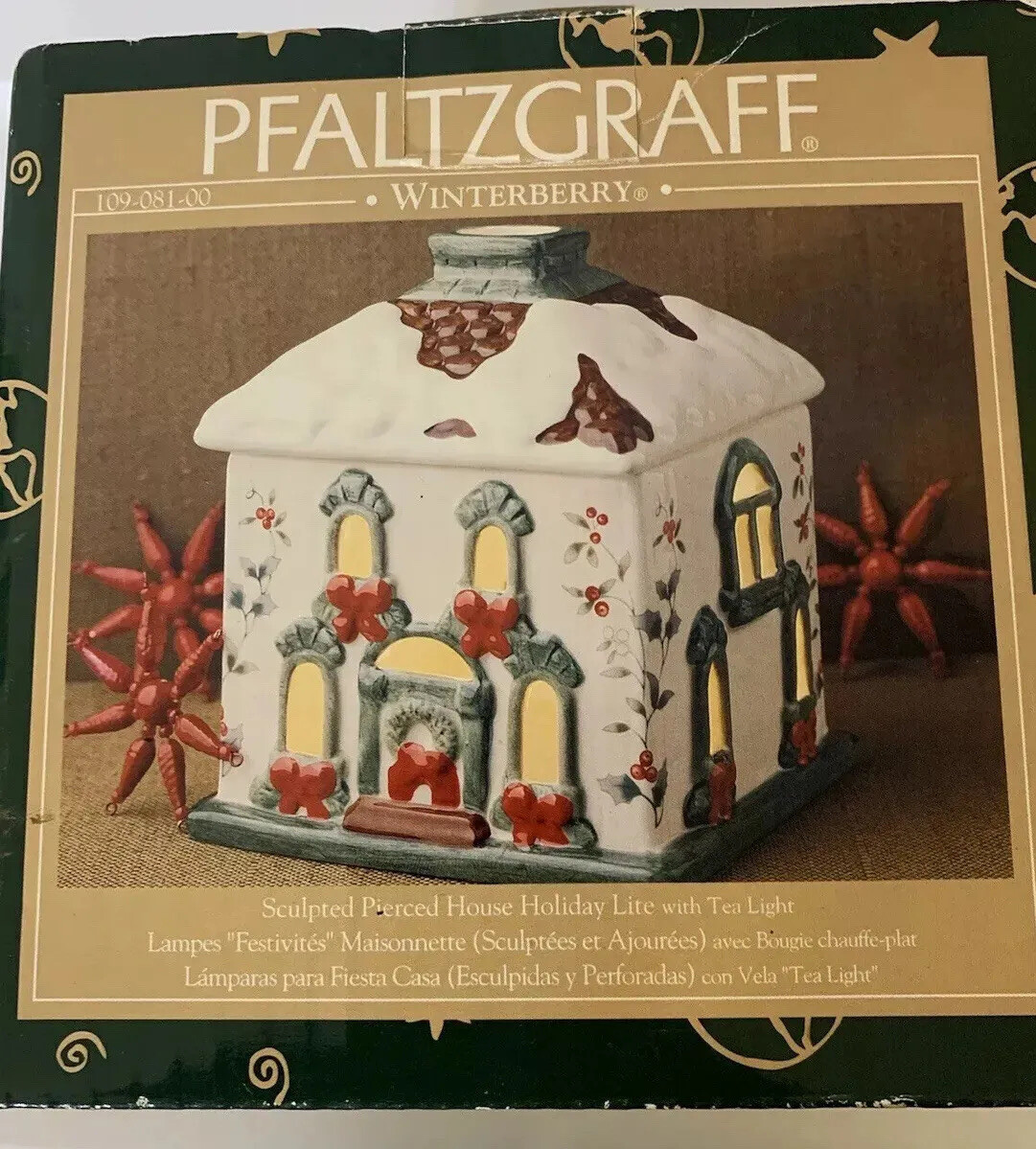 Pfaltzgraff Winterberry Sculpted Pierced Holiday Tea Light House