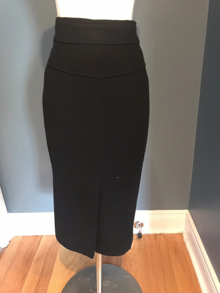 Falda de lana negra Wolford talla 10