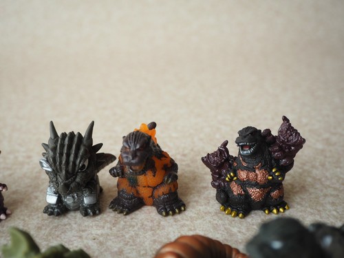 Bandai Godzilla Finger Figure Set Mini Toy Mothra Anguirus Lot Toho Kaiju - Picture 4 of 11