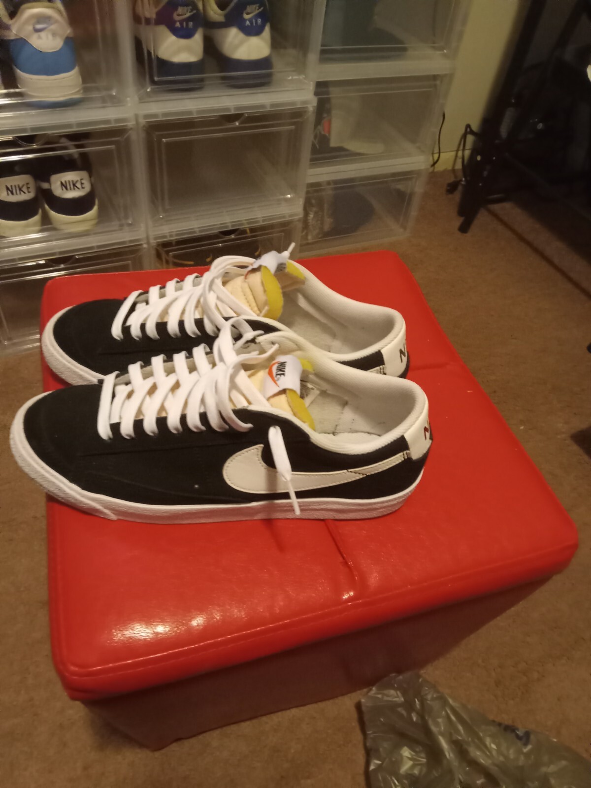Picture 1 of 5