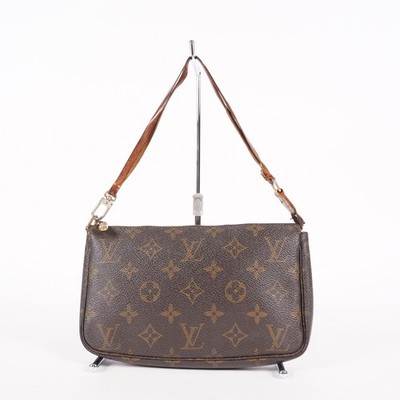 Louis Vuitton Monogram Pochette Accessoires Canvas Used Bag M51980 07E192420005