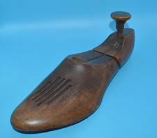 Vintage Nettleton Wooden Shoe Stretcher Sz C6 Adjustable Shoe Tree Cobbler Tool