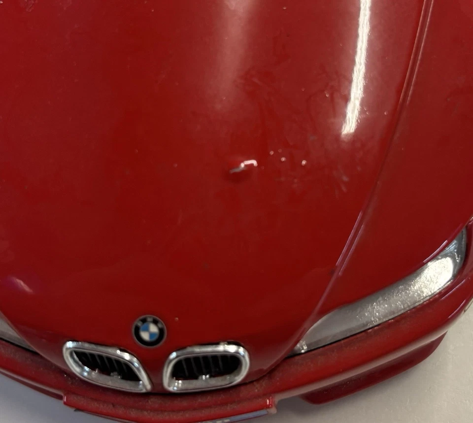 Burago BMW M Roadster Rojo Escala 1/18 Die Cast Gold Collection Foto 3 de 4