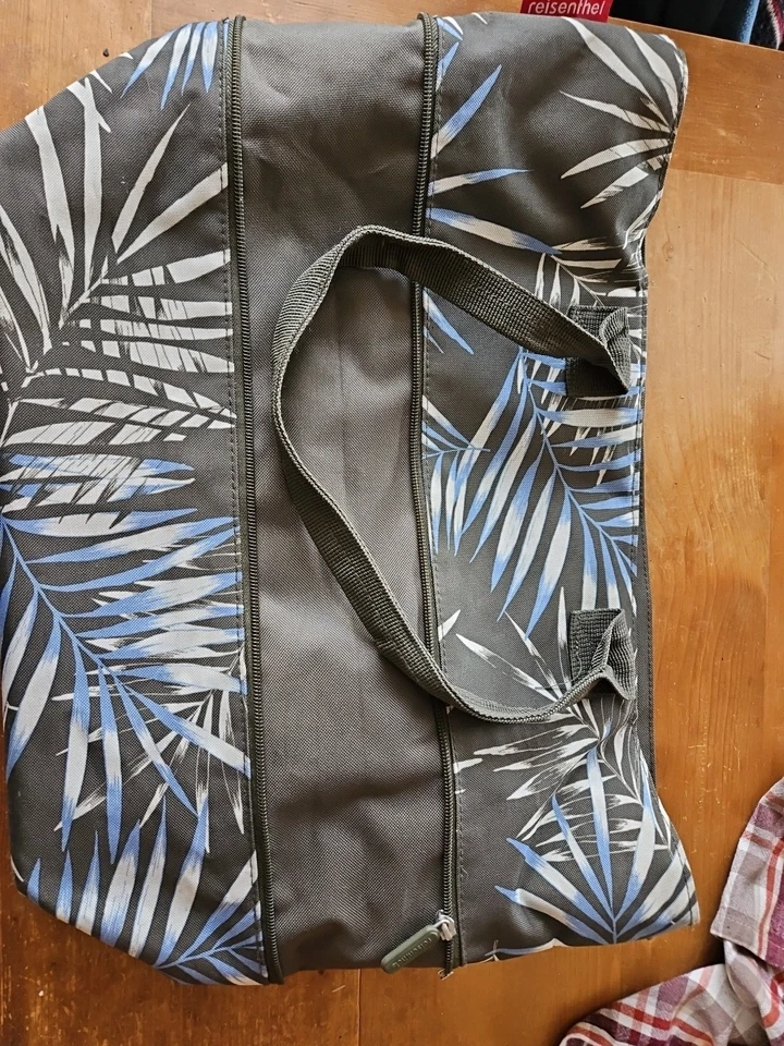 REISENTHEL SHOPPER M Seagrass grün, mit RV Volumen erweitert.  - Bild 2 von 4