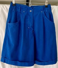 Vintage late 70's/80's women's ISD blue pleated button front 100 cotton shorts