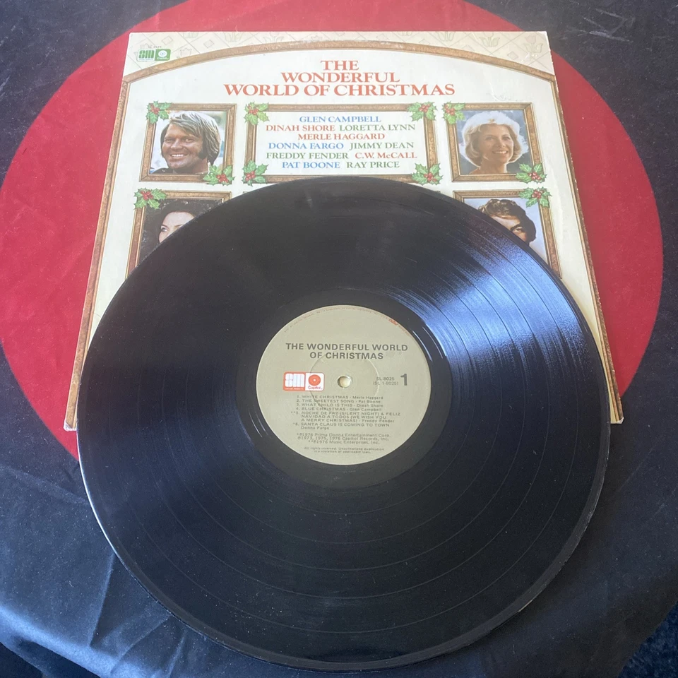 🎅🏼 The Wonderful World of Christmas #2  (1976, Vinyl LP) Merle Haggard $12.25 - Image 3 of 4