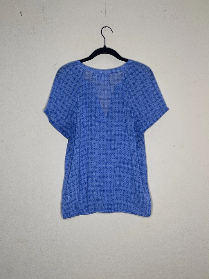 Blusa manga corta estampada azul St. John's Bay talla grande Foto 2 de 4
